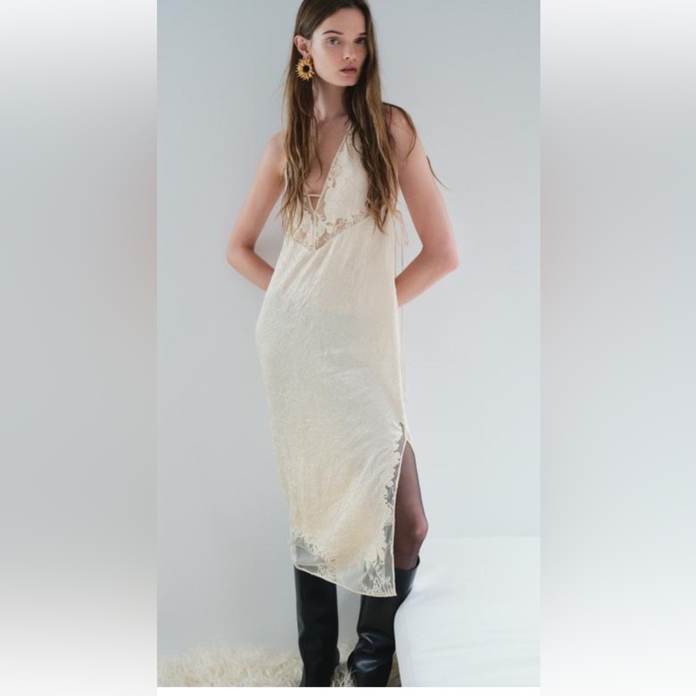 Zara Collection Cream/butter yellow Lace Dress